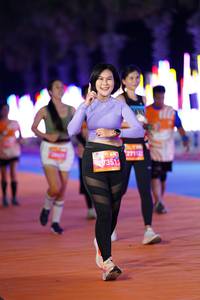 BIB: 27351, 27112
                            <button type="button" onclick="openModal(22889238)" class="btn btn-primary btn-sm float-right btn-popup" data-toggle="modal" data-target=".modal-high-quality">
                        <i class="fas fa-shopping-cart"></i> Add to Cart
                    </button>
                                            <button type="button" onclick="isThisMe(22889238, true)" class="btn btn-success btn-sm float-right btn-popup btn-isme hidden" data-toggle="tooltip" data-placement="bottom" title="นี่คือรูปของคุณใช่ไหม คลิกที่นี่เพื่อเอาเข้าอัลบั้ม">
                        <i class="fas fa-plus"></i> Add to album
                    </button>
                    <button type="button" onclick="isThisMe(22889238, false)" class="btn btn-warning btn-sm float-right btn-popup btn-isnotme hidden">
                        <i class="fas fa-ban"></i> Remove from album
                    </button>